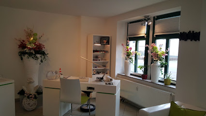 Nails & More by Christiane Petzold Dresden