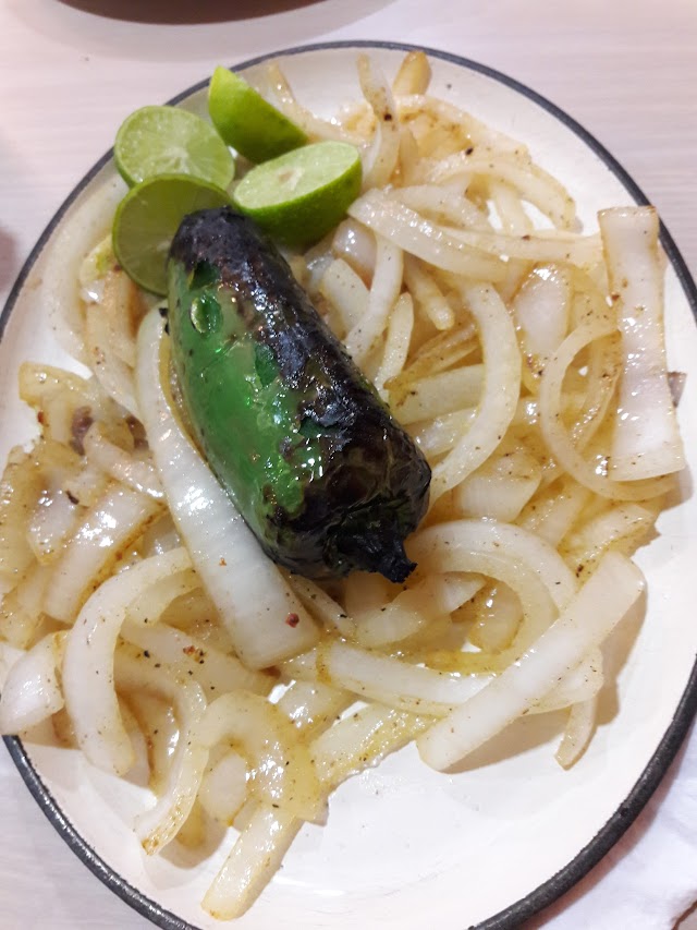 Ajillos Restaurant