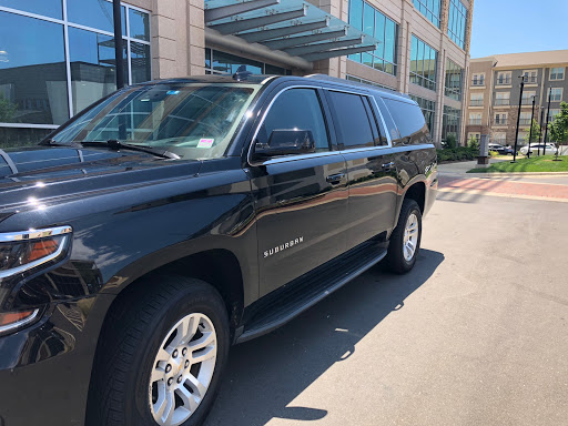 Charlotte Limousine Car Service Airport Transportation Private Chauffeur - Thumbnail