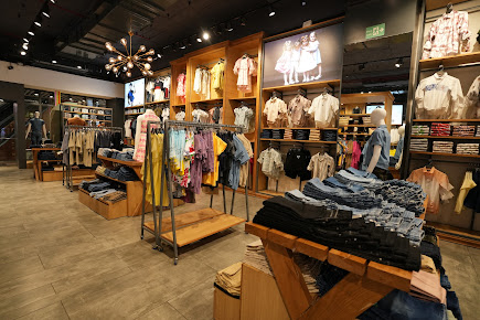 Global Republic Gaur City Mall (Greater Noida) thumbnail