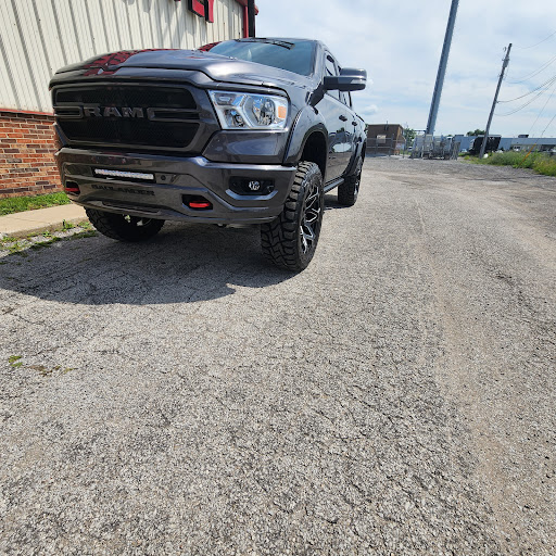 Izzy Auto Detailing - Visual