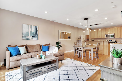 Mark Buckner Group | Real Estate Agent in Chicago, IL | Realtor in Chicago Gallery - United States