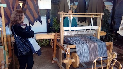 Photos of Sale of fabrics (Vests Ponchos)