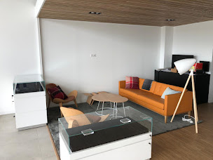 Photo n°16 de VOLVO LAVAL DEFRANCE AUTOMOBILES - CAR LOVERS à Saint-Berthevin (Concessionnaire automobile)