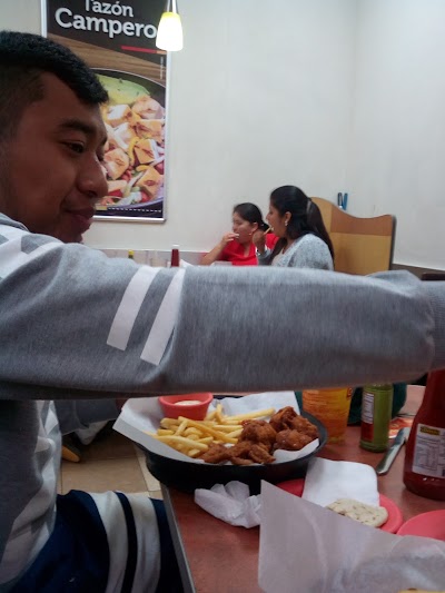 Photos of Comercial El Dorado