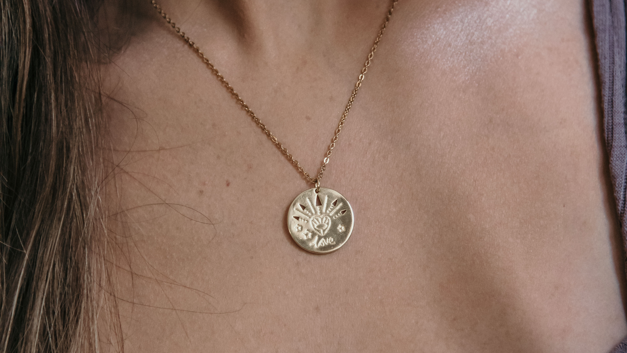 Puzzle designs charm jewellery - Jewellery - photo 1