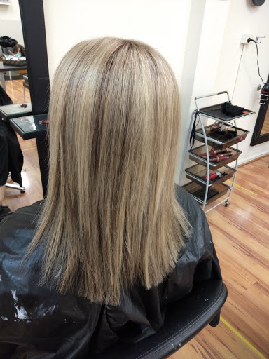 Classique Hair Design of Queanbeyan - Thumbnail