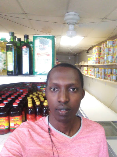 Moriah Store - Visual
