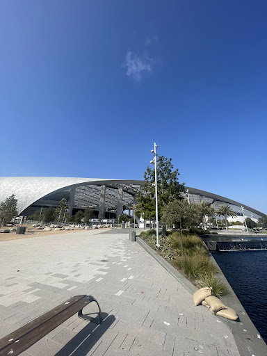 SoFi Member Lounge - Thumbnail