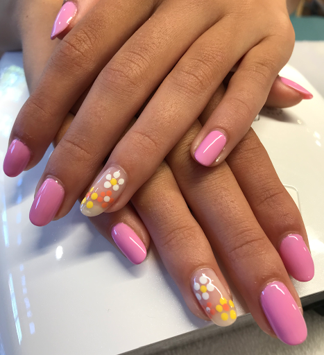 Ross Nail Spa - Thumbnail