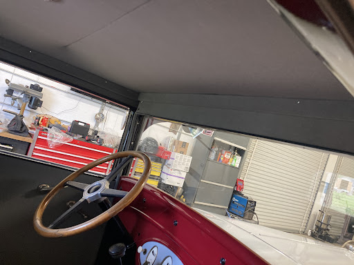 Leonard's Upholstery and Restoration, LLC - Thumbnail
