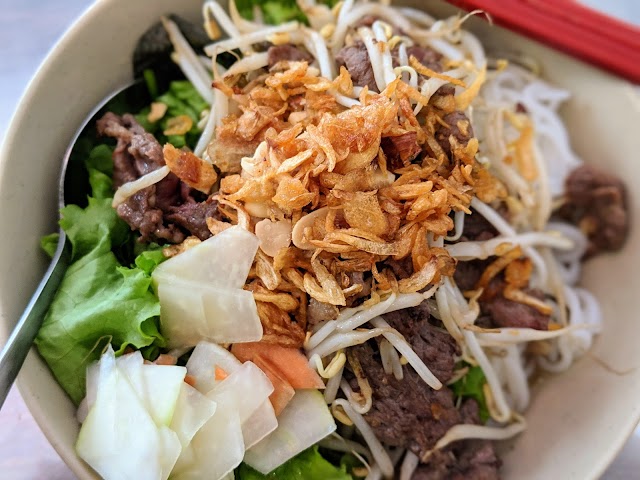 Bún Bò Nam Bộ Bà Bà