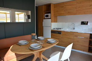 Photo n°44 de Camping Maeva Escapades Bel Air à Sadirac (Terrain pour camping-cars)