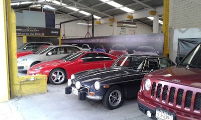 Photos of Nissan Autocom Morelia Madero