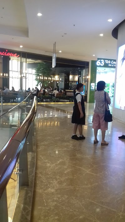 Pik Mall Avenue