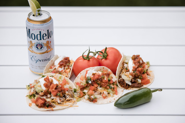 Honky Tonk Hideaway Bar & Cantina by null