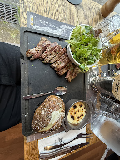Photo 8 - Hippopotamus Steakhouse