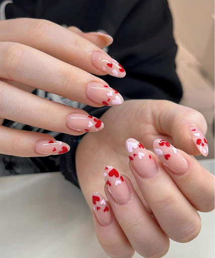 NAIL SERVICES - Visual