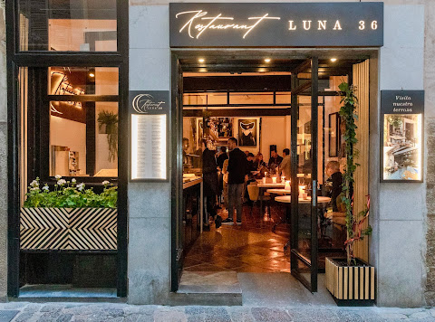 Restaurante Lluna 36 by null