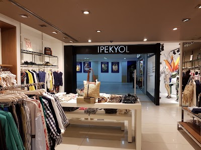 Clothing Store