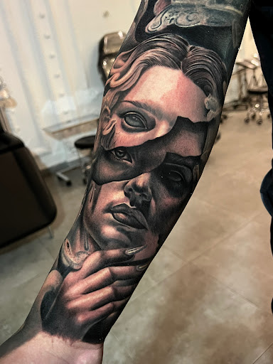 Overink Bali Tattoo Studio