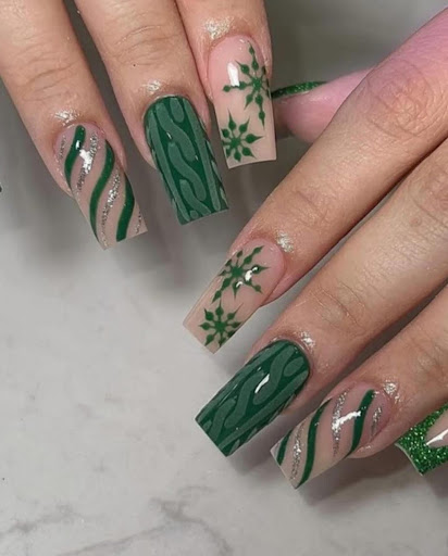 Happy Nails in Fraserburgh