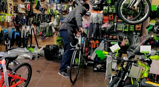 Opinii despre ActiveXplore în Botoșani - Magazin de biciclete
