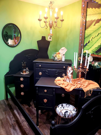 Tigerlily's Emporium - Thumbnail