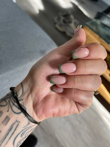 Vaness' Ongles Formatrice Onglerie - Thumbnail