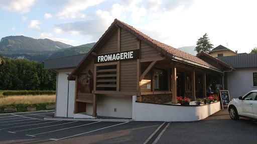 Coopérative fruitière en Val d'Arly