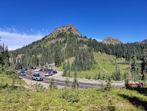 Naches Peak Loop Trail parking - Thumbnail