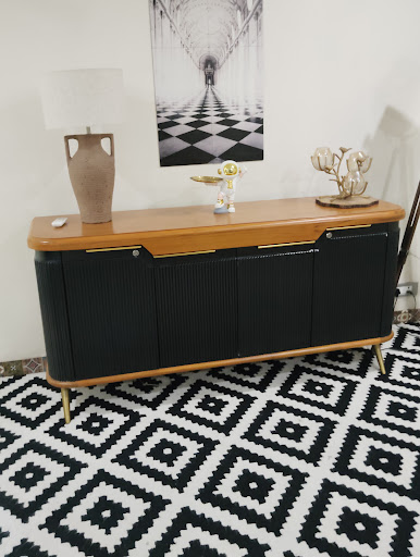 Console table