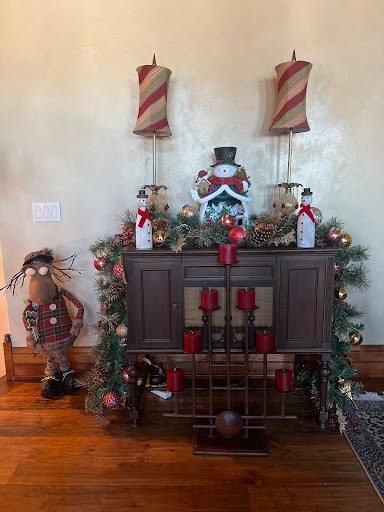 Southside Consignment Center & Antique Store Gallery - United States