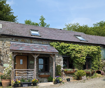 Thistledown Glamping & Cottages Panteg Cross, Llandysul SA44 4SS, United Kingdom