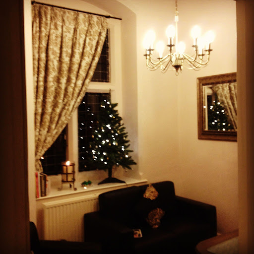 The Cloisters Salon - Thumbnail