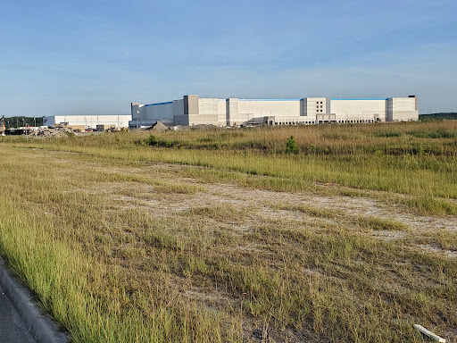 Amazon Fulfillment Center SAV4 - Thumbnail