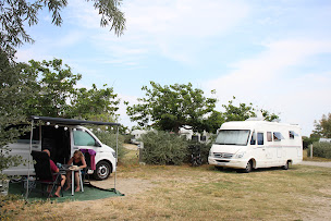 Photo n°74 de Camping La Brise de Camargue | Saintes-Maries-de-la-Mer à Saintes-Maries-de-la-Mer (Terrain pour camping-cars)