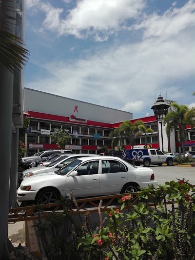 Photos of Plaza Taveras Center