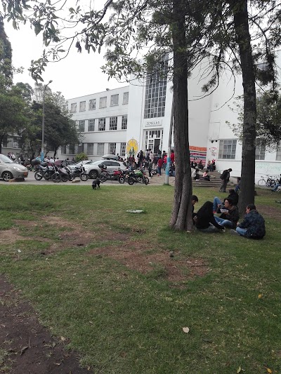 Photos of Facultad de Derecho, Ciencias Pol&iacute;ticas y Sociales