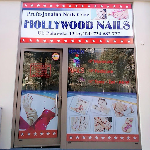 Hollywood nails