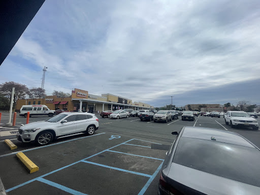 Twin City Shopping Center - Thumbnail