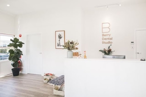 Berry Dental Studio - Thumbnail