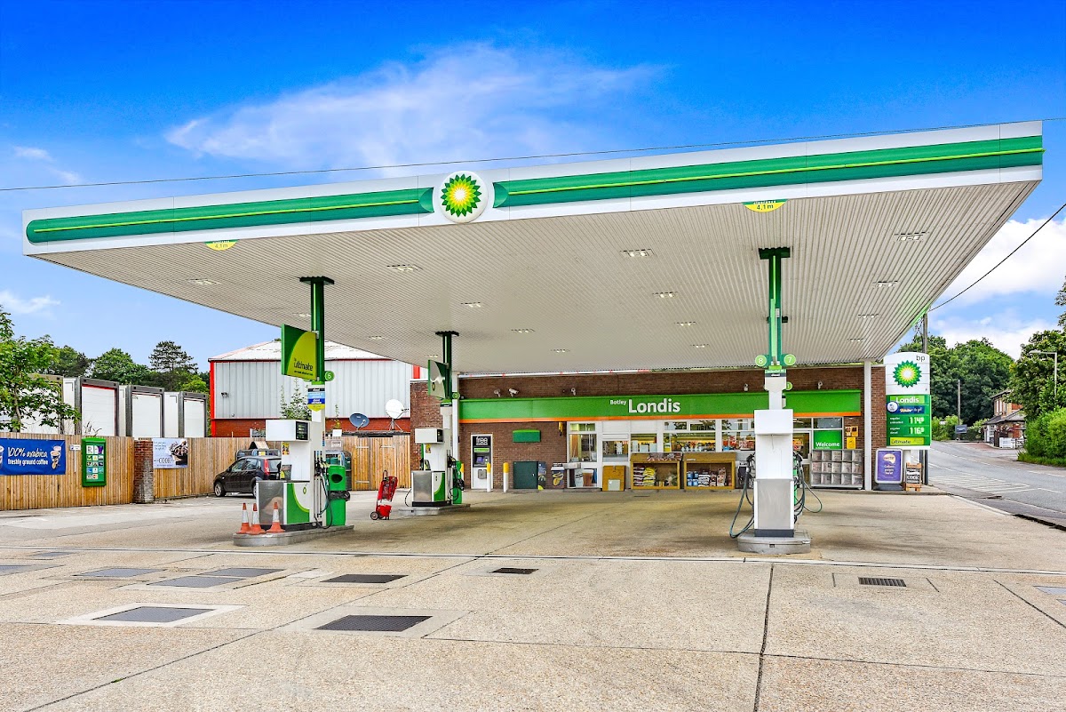 Botley Service Station & Vapestore