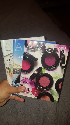 AVON by Daisy - Thumbnail