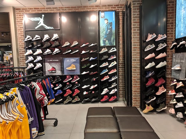 Foot Locker