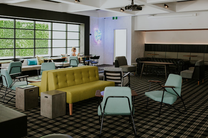 Coolangatta Sands Hotel by null