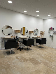 Photo n°12 de La Parenthèse Coiffure à Limoux (Salon de coiffure)