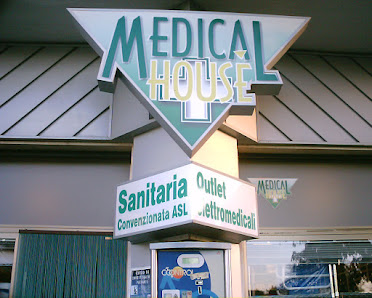 Medical House Di Di Marco Ventura SS150, 151, 64024 Notaresco TE, Italia