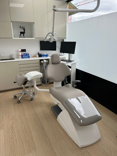 Orthodontiste Gournay sur Marne - Dr Annabelle GRENARD - Thumbnail