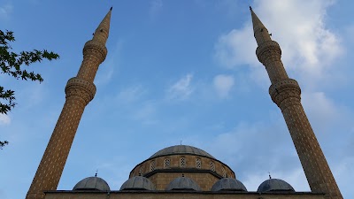 Photos of Ekrem &Ccedil;etin Cami